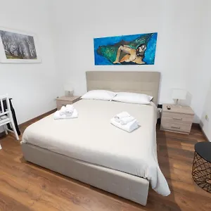 I Miti Dell Etna Centro Vicino Il Duomo Bed & Breakfast Catania